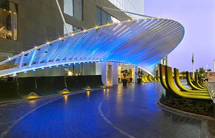 Unique Ambiance at W Doha hotel offered by Traveltouriz